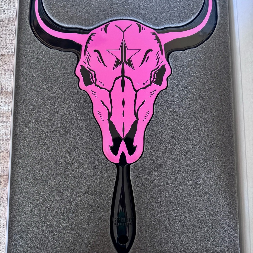 Jeffree Star - Star Ranch Hand Mirror